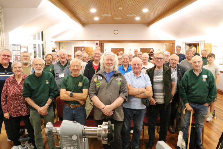 September’s Monthly Meeting – Demonstration by Barrie Fisher